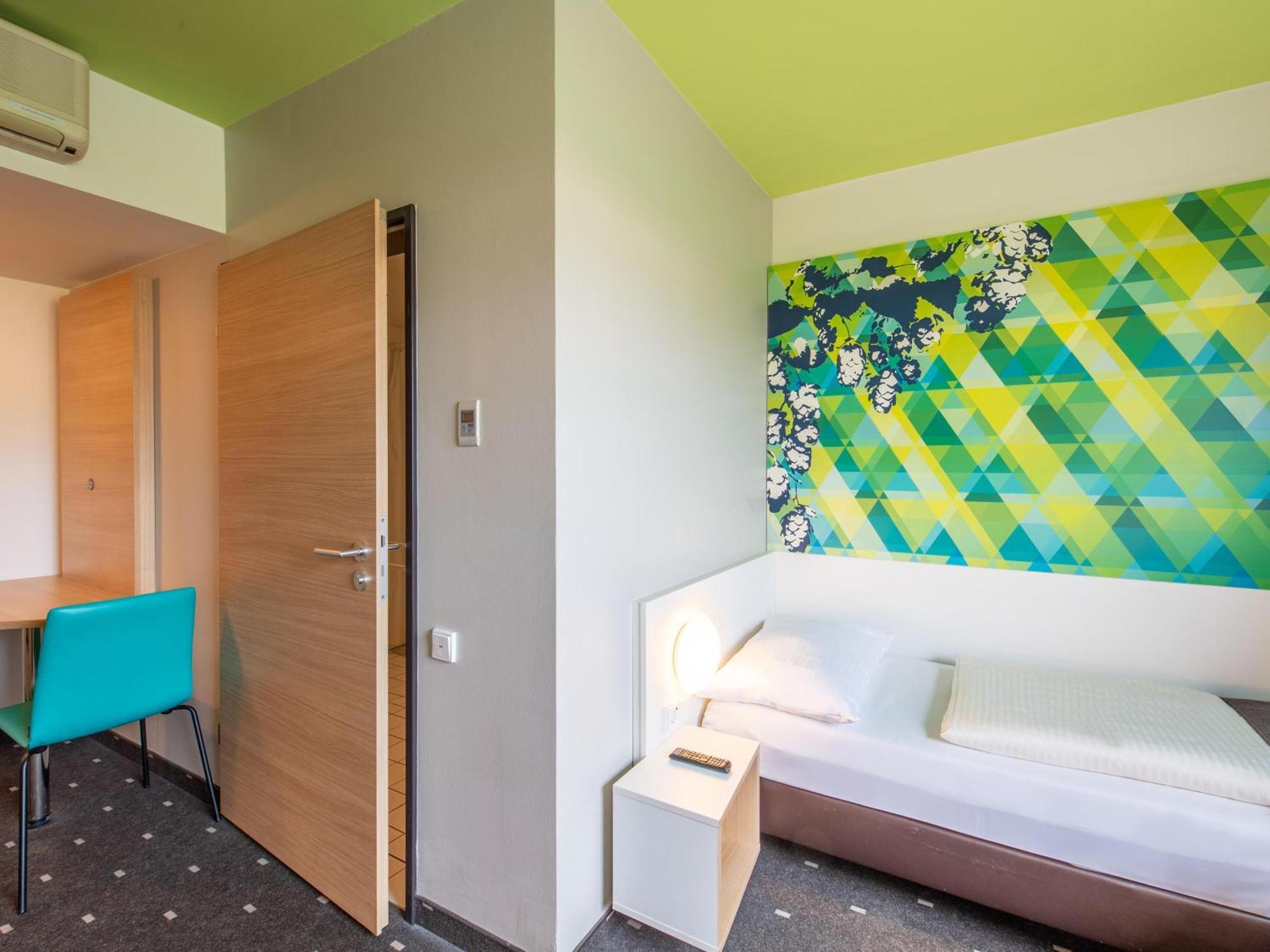 B&B Hotel Erlangen-Sued Dış mekan fotoğraf