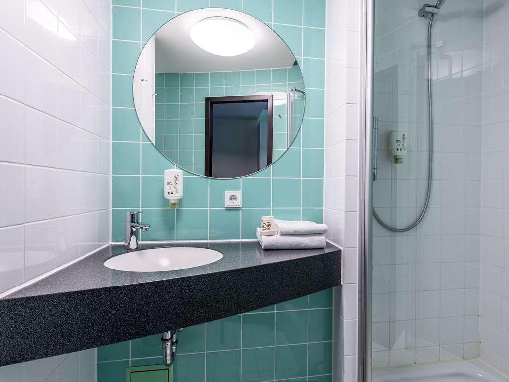B&B Hotel Erlangen-Sued Oda fotoğraf